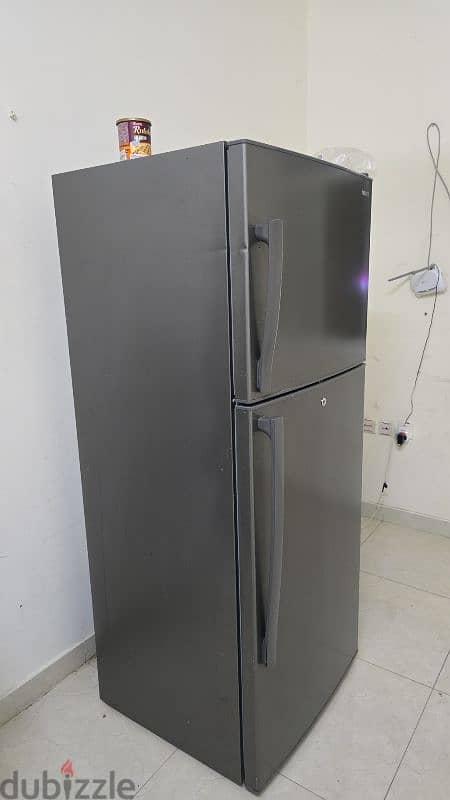 NIKAI Full Size Fridge 3