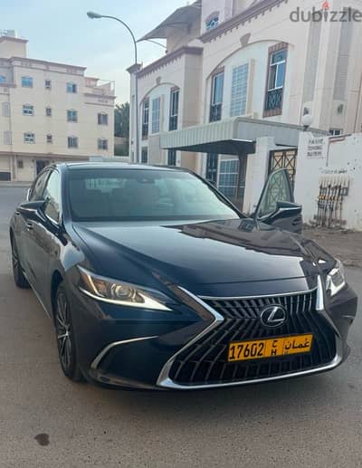 Lexus ES-Series 2024