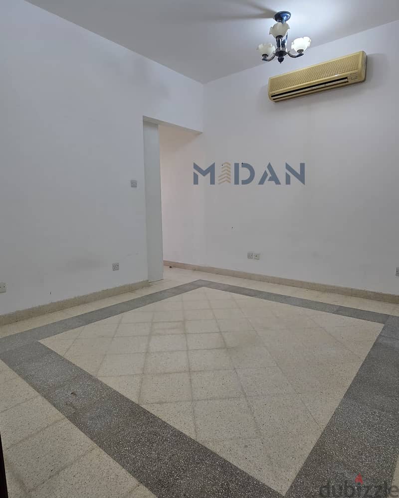 QURUM | SPACIOUS 2 BHK DUBPLEX FLAT 4