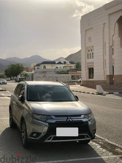 Mitsubishi Outlander 2020