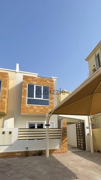 villa for rent in qurum/ ڤيلا للايجار ف القرم