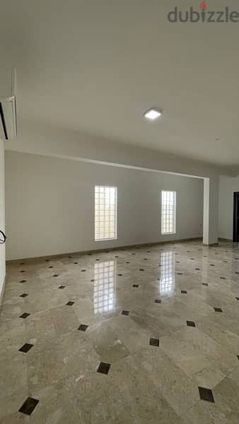 villa for rent in qurum/ ڤيلا للايجار ف القرم 5