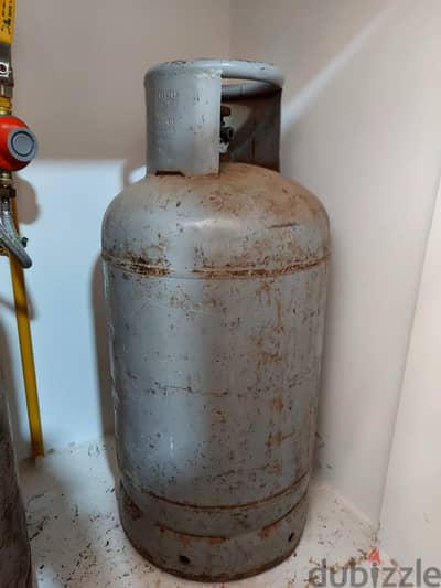 GAS CYLINDER