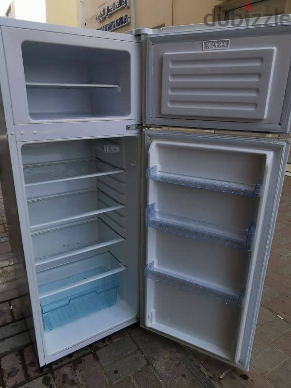 medium size frige good condition good working 2