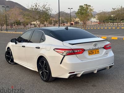 camry xse 2020