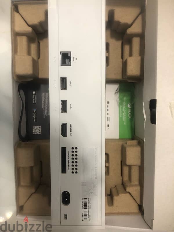 Xbox Series S in good condition  اكس بوكس سيريس اس 2