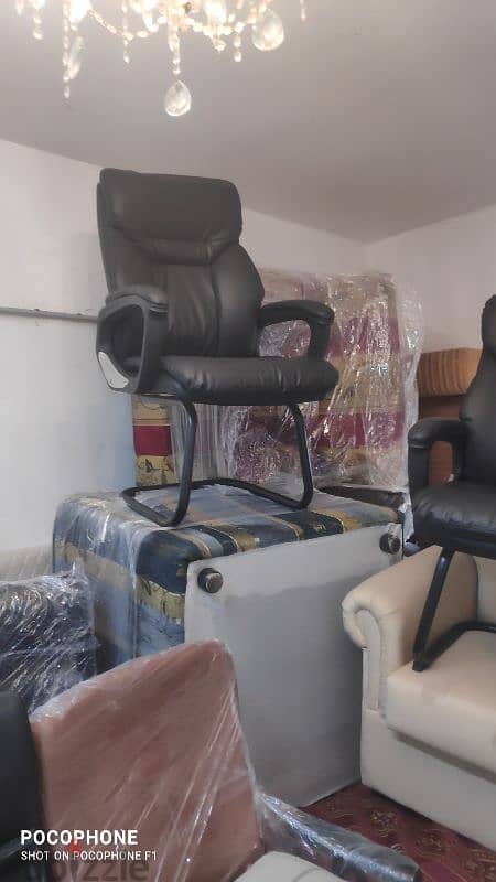 Used Manager or Visitor Chairs  Quantity available 1