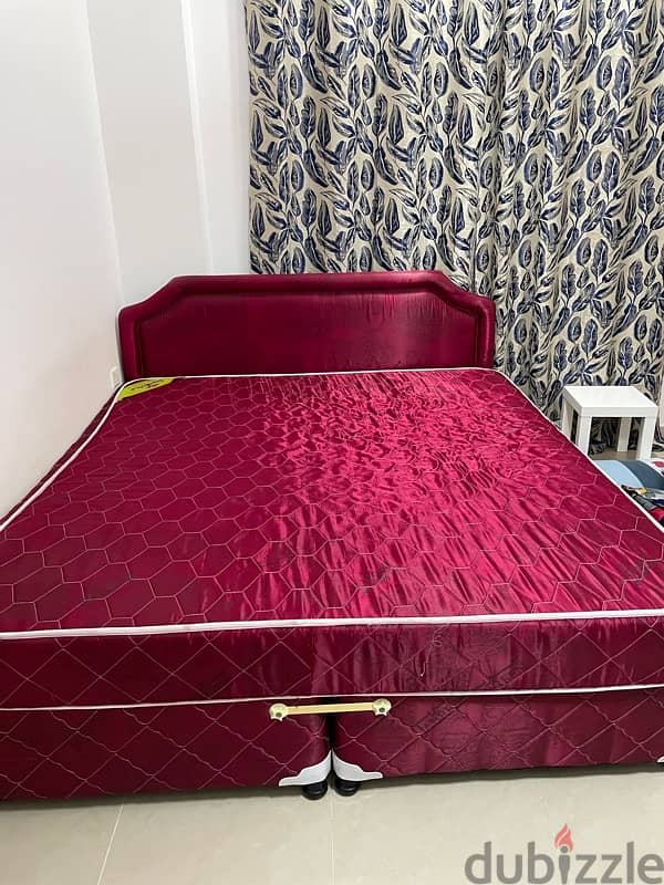 King Size Coat with Mattress 3