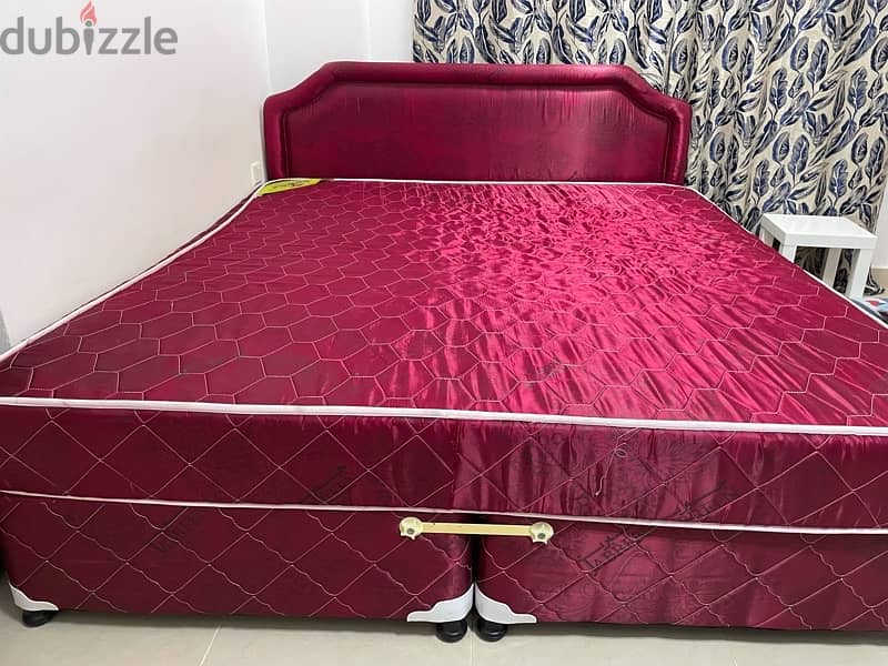 King Size Coat with Mattress 4