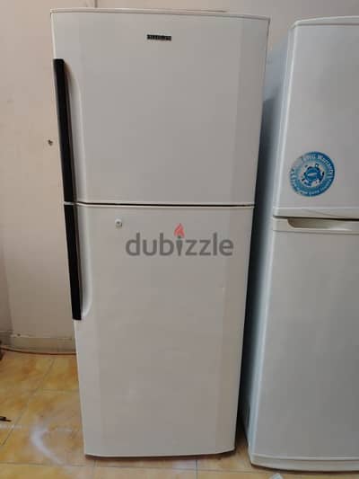 Small Medium&Big size fridges are available  in good price 20r to 80r