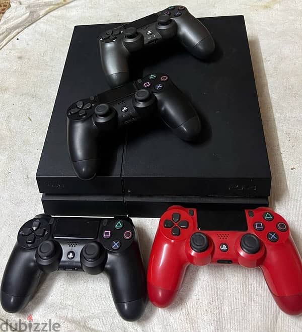 ps4 1T good  console 1