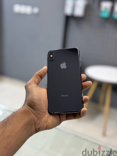 iphone xsmax 256GB | clean and good condition