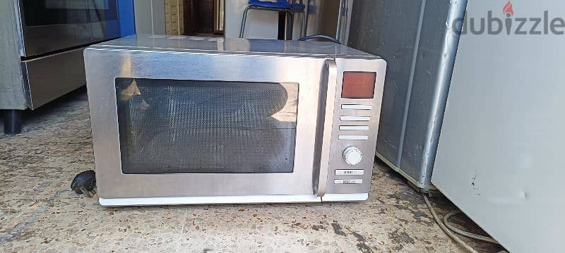 lg microwave and oven 0