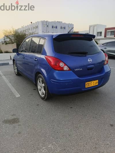 Nissan Versa 2010 final price 900 not negotiable