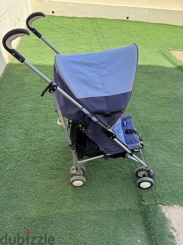 light weight stroller in perfect conditions 2