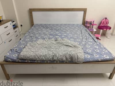 Bed Room Set