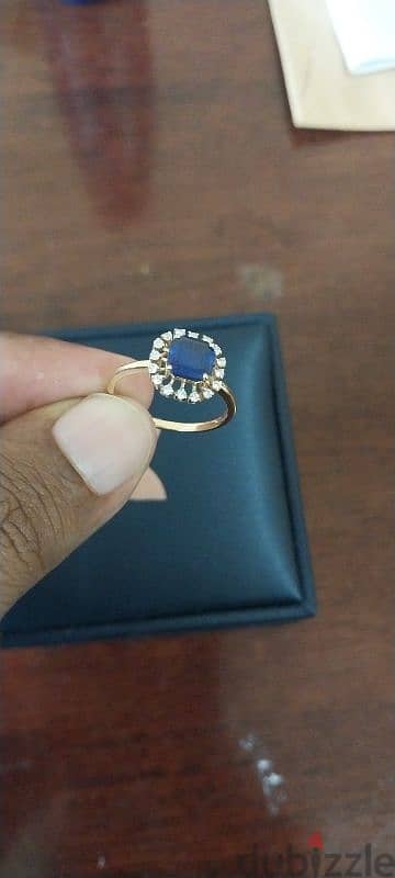 18 CT LADIES RING WITH 0.14 Carat Dimond ring 2