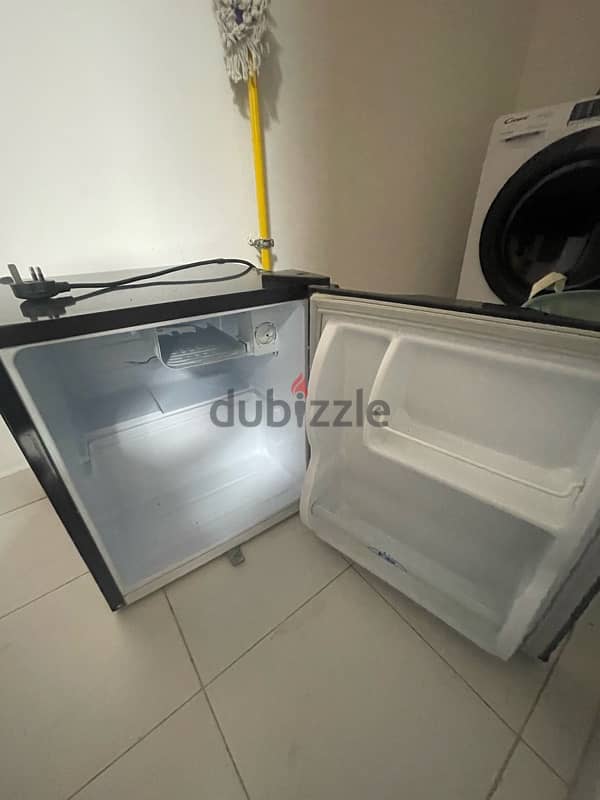 Small fridge - refrigerator (barely used) 1