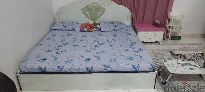 king size bed