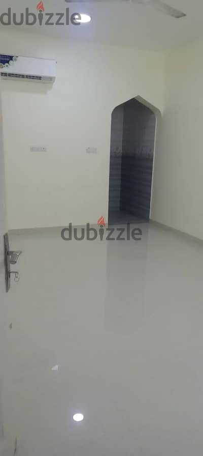 Room with Internal bathroom غرفه ب حمام داخلي الوصف مهم