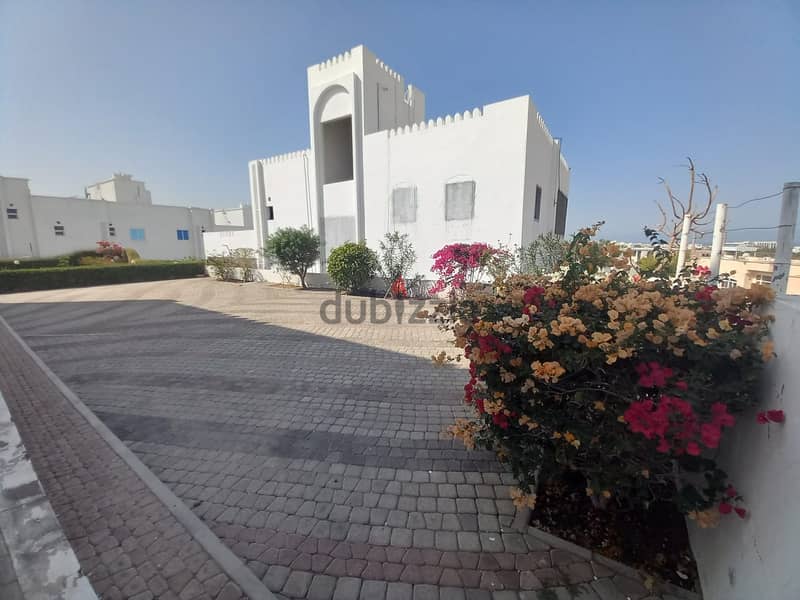 Standalone Villa Spacious 3 Bedroom  + Maids Room - Madinat Al Ilam 2