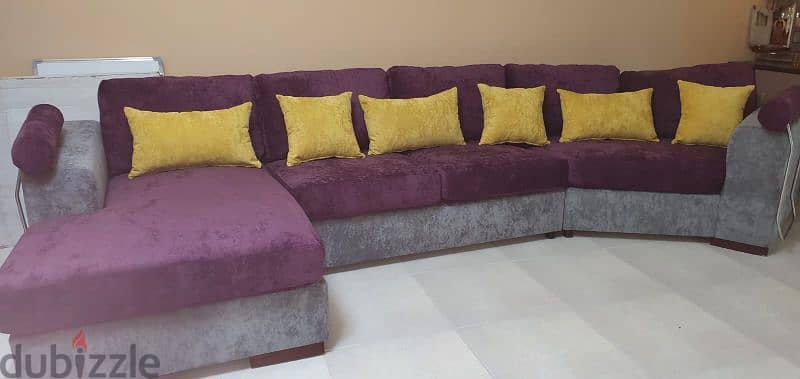 5 seater Sofa 0