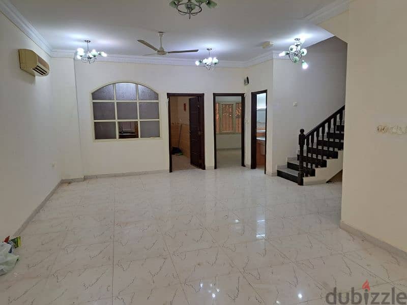 nice villa  in  Azaiba  near beach good price 2