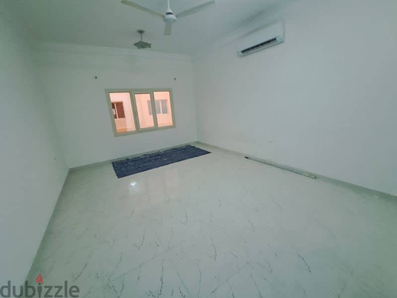 nice villa  in  Azaiba  near beach good price 17