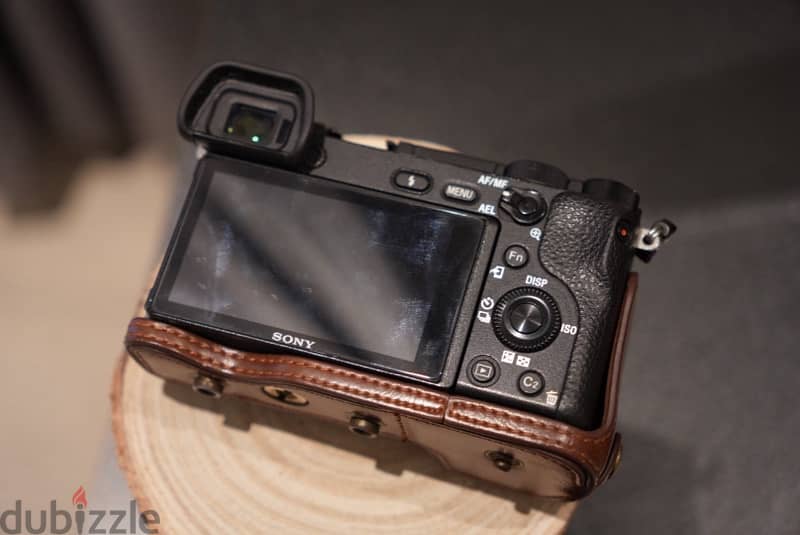 sony a6300 in good condition 1