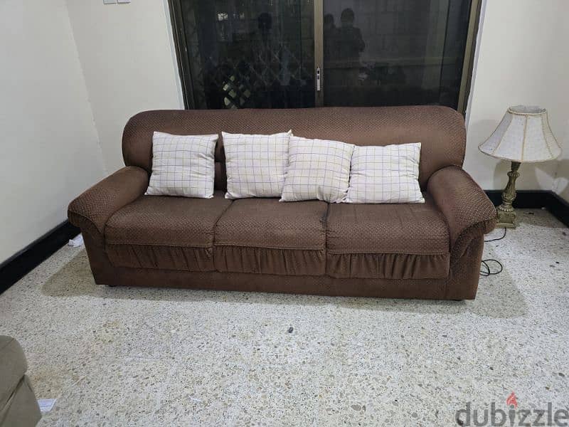 Used Sofa 0