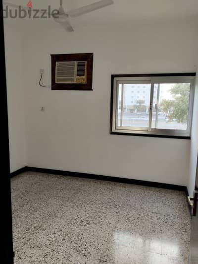 room for Rent RO 70 call 79575835