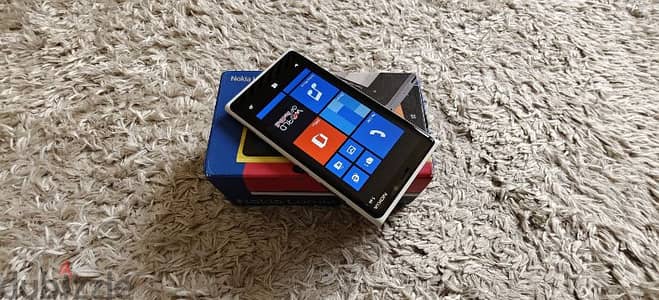 Classic Vintage Ohone-Nokia Lumia 920-Super Good Condition