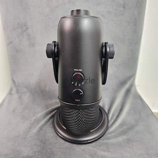 Blue Yeti USB Microphone 4