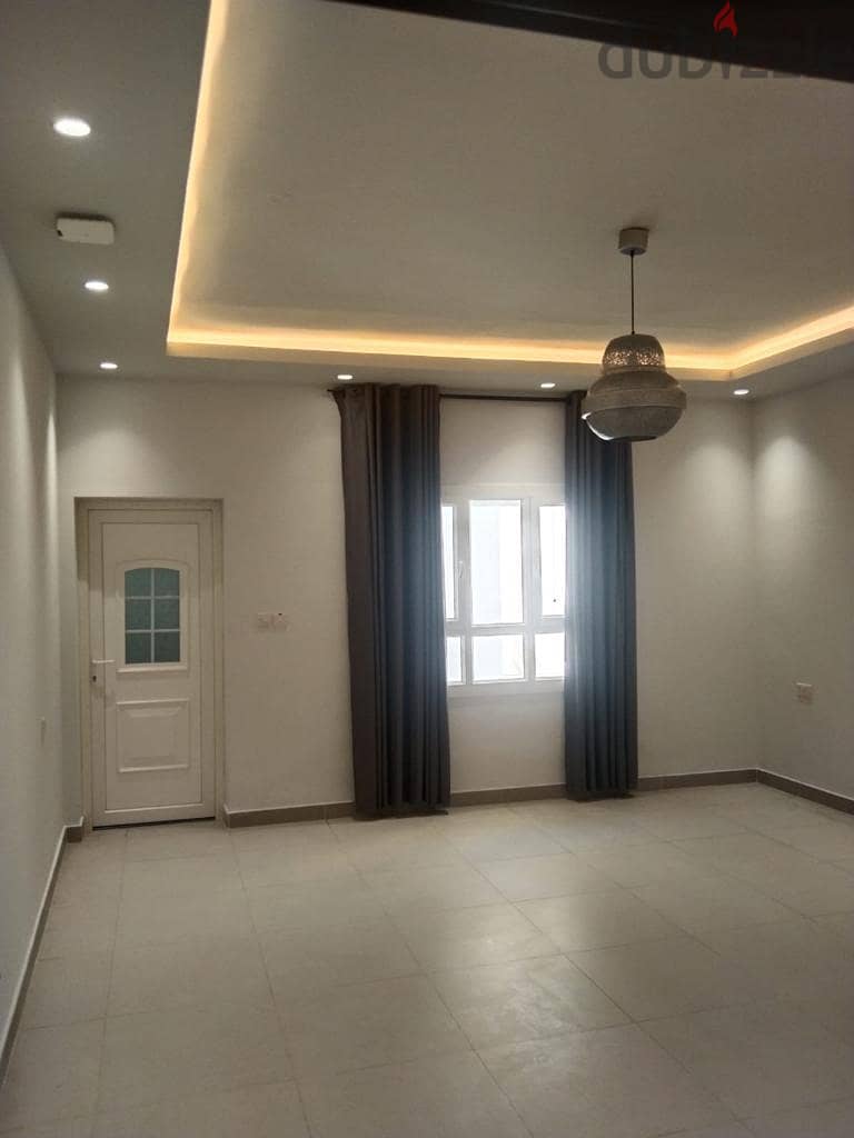 ME6 / 3 Bhk (Wardrobes) Modern Style Flat For Rent / South Hail 5