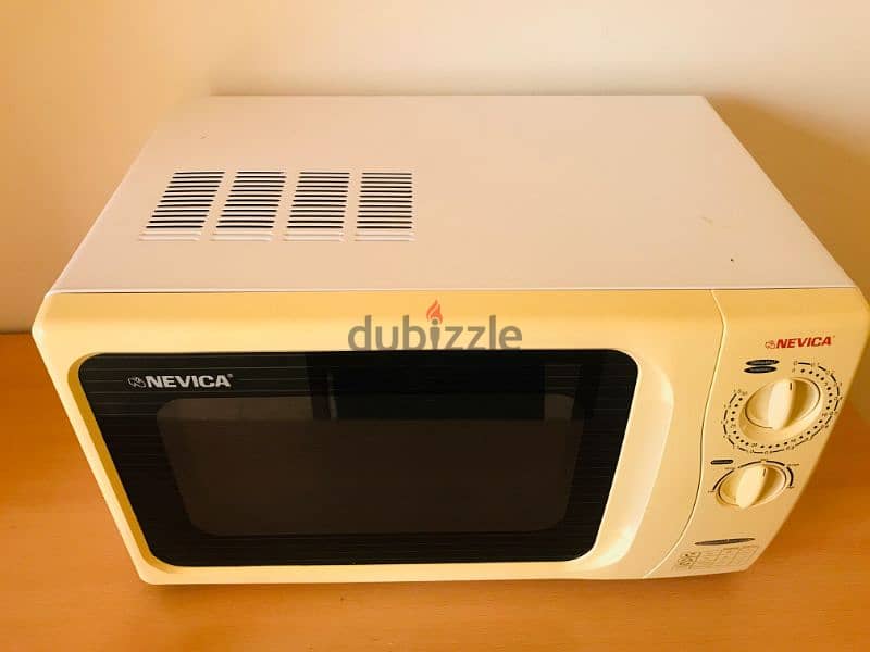 Nevika 45-Litre Microwave Oven for Sale 1