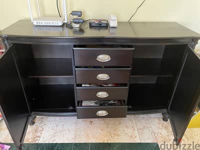 TV cabinet