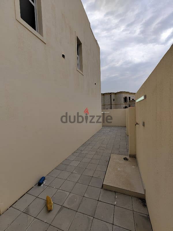 new villa for rent in sohar 13