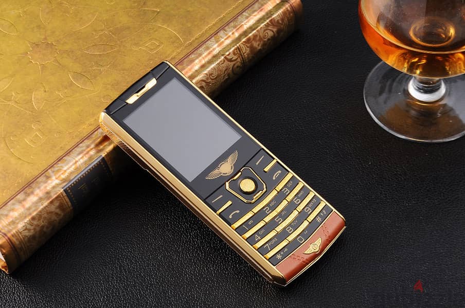 Bentley Special Edition Luxury Phone – Gold & Leather Finish 0