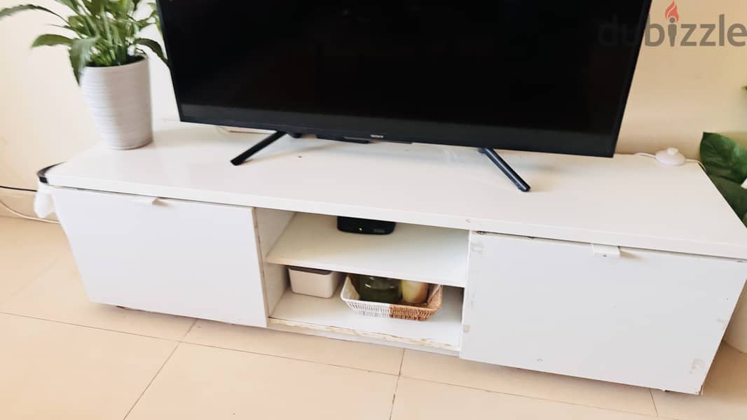 Ikea tv table 1