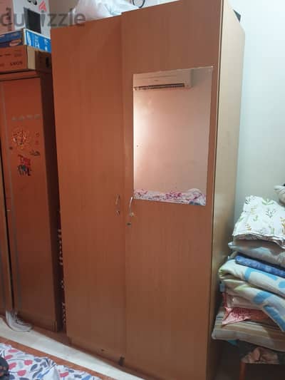 Washing machine - 5 omr, Wardrobe 2 doors -12 omr