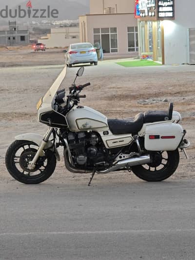 هوندا CBX750