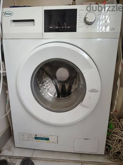 TERIM Front load washing Machine in excellent condition 7kg capacity.