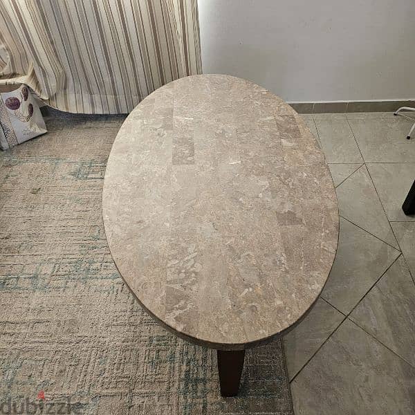 Marble table with wooden legs 3