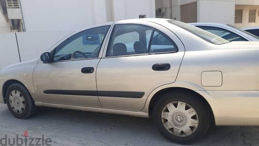 Nissan Sunny 2010