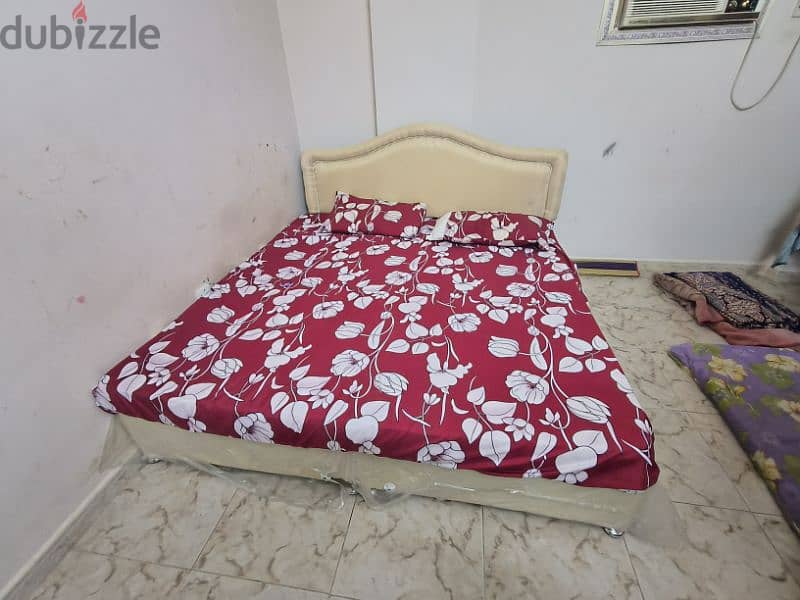 double cot with mattress good condition for slae 0