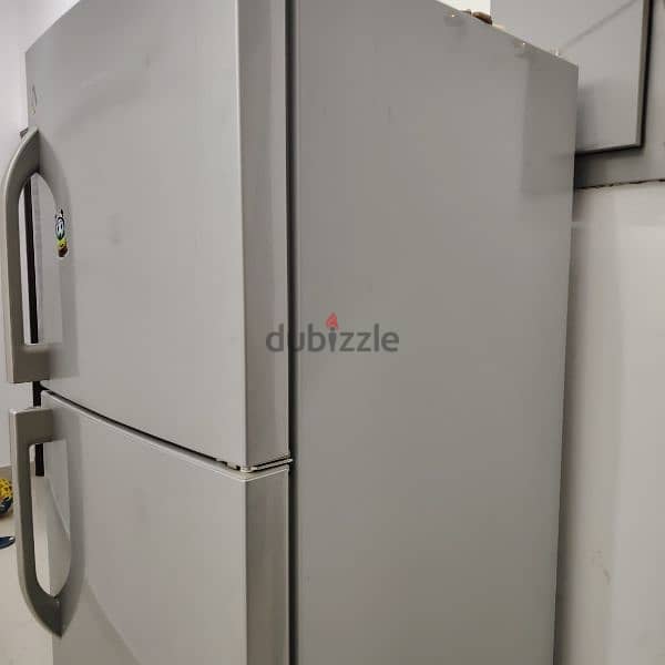 fridge hisence 400 liter تلاجه ماركه هايسنس 1