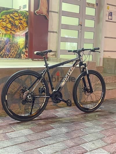 UPTEN-Aluminium bicycle. Size 27.5