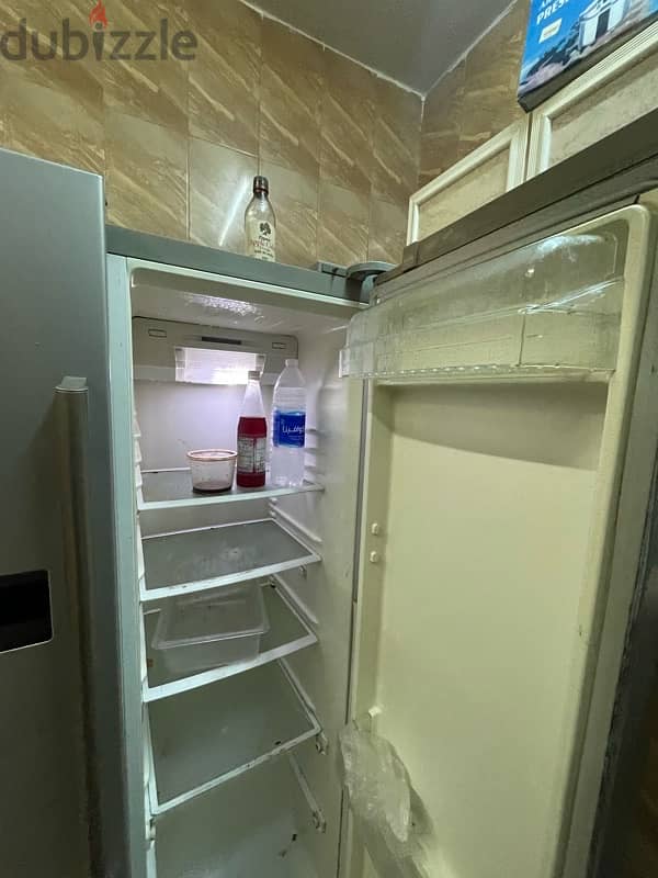 Gree Double Door Fridge & Freezer 2