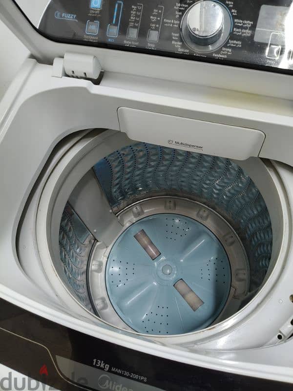 midea 13 kgwashing machine for sale in good condition 2