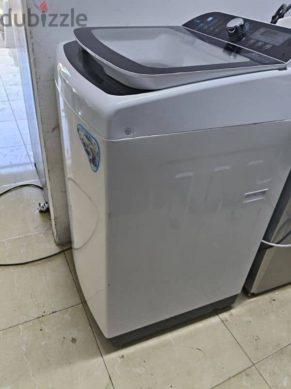 midea 13 kgwashing machine for sale in good condition 4